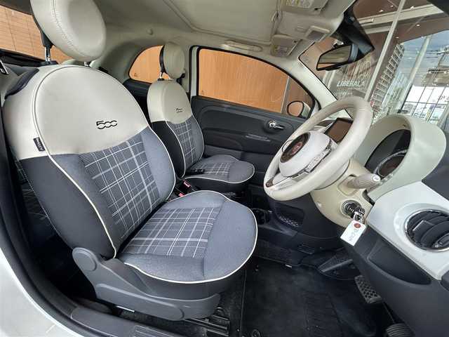 フィアット ５００ ツインエア ラウンジ 高知県 2016(平28)年 5.8万km ボサノバホワイト ガラスルーフ/FIAT ５００スポーツ専用１５インチAW/社外ナビ/【フルセグTV/BT/AUX】/バックカメラ/社外ドライブレコーダー/社外レーダー探知機