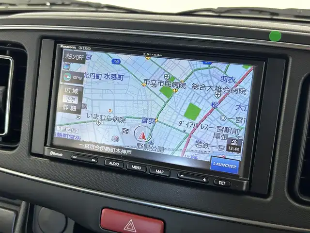 スズキ アルト ハイブリッドS 愛知県 2023(令5)年 2.8万km シルキーシルバーメタリック 社外7インチナビ/バックカメラ/Bluetooth/ワンセグTV/スズキセーフティーサポート/衝突被害軽減システム/横滑り防止装置/コーナーセンサー/レーンキープアシスト/オートライト/ドライブレコーダー/ETC/シートヒーター/スペアキー