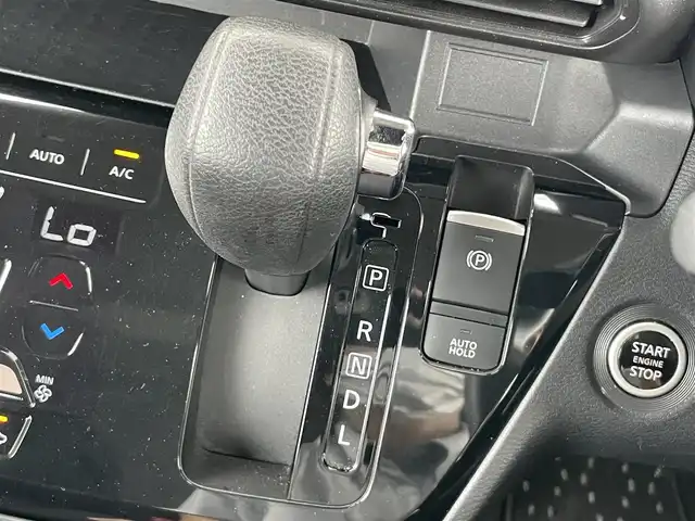 日産 ルークス HWS X プロパイロットED 千葉県 2020(令2)年 2.9万km アメジストパープル プロパイロット/　衝突軽減ブレーキ/レーンキープアシスト/　レーダークルーズコントロール/オートハイビーム/　クリアランスソナー/純正SDナビ(MJ120-W)/　フルセグ/DVD/CD/USB/アラウンドビューモニター/ステアリングスイッチ/ETC/両側パワースライドドア/ハンズフリースライドドア/電動パーキングブレーキ/ブレーキホールド/LEDヘッドライト/オートライト/フォグライト/純正フロアマット/電動格納/ウィンカーミラー