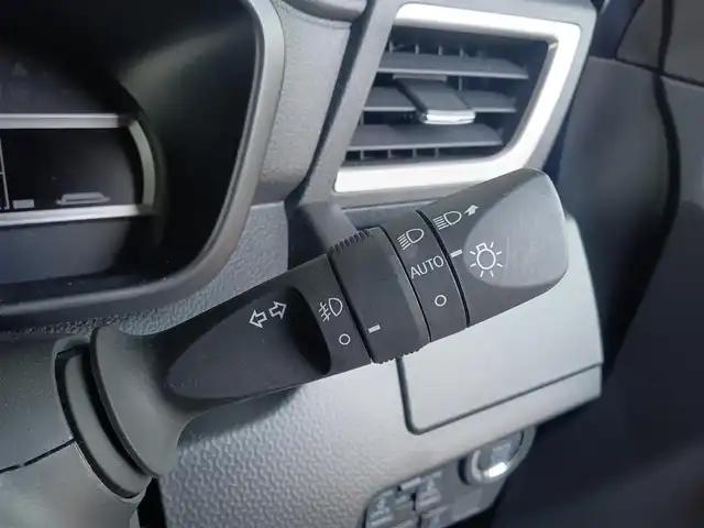 トヨタ ルーミー カスタムG 福島県 2022(令4)年 2.6万km クールバイオレットクリスタルシャイン 純正9型ディスプレイオーディオ(フルセグ、Bluetooth、AppleCarplay）/ACC/ETC/全方位カメラ/両側パワスラドア/ドラレコ前方/衝突軽減ブレーキ/レーンキープアシスト/オートハイビーム/LEDヘッドライト/電子パーキング/オートホールド/スマートキー/コーナーセンサー/純正14インチAW/社外フロアマット/オートライト/USB/フォグライト
