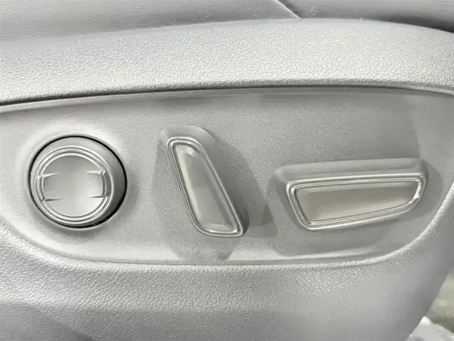トヨタ ハリアー ハイブリッド Z 大阪府 2022(令4)年 2.6万km ホワイトパールクリスタルシャイン モデリスタエアロ JBLナビTV 360カメラ デジタルインナーミラー レーダーC 衝突軽減ブレーキ レーンアシスト ブラインドSM  パワーシート 電動リアゲート クリアランスソナー 前後ドライブレコーダー ETC2.0