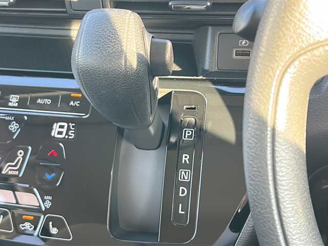日産 デイズ X 岩手県 2022(令4)年 5万km ホワイトパール 純正ナビ　バックカメラ　Ｂｌｕｅｔｏｏｔｈ　フルセグ　ＣＤ／ＤＶＤ再生　前席シートヒーター　ドラレコ　衝突被害軽減ブレーキ　コーナーセンサー　ハイビームアシスト　ＥＴＣ　純正１４ＡＷ　スマートキー