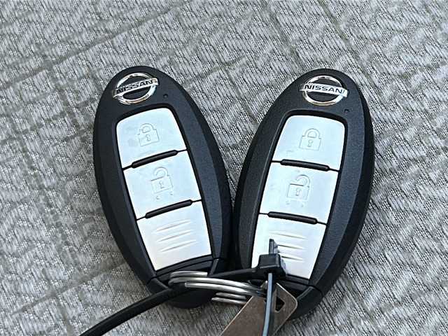 日産 デイズ X 岩手県 2022(令4)年 5万km ホワイトパール 純正ナビ　バックカメラ　Ｂｌｕｅｔｏｏｔｈ　フルセグ　ＣＤ／ＤＶＤ再生　前席シートヒーター　ドラレコ　衝突被害軽減ブレーキ　コーナーセンサー　ハイビームアシスト　ＥＴＣ　純正１４ＡＷ　スマートキー