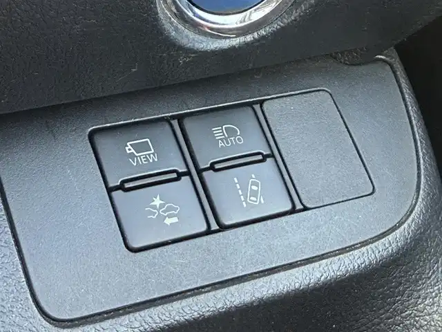 トヨタ シエンタ ハイブリッド ファンベースG 千葉県 2019(令1)年 7.5万km ブラックマイカ/ベージュ 2トーン トヨタセーフティセンス/・衝突軽減ブレーキ/レーンキープアシスト/・クリアランスソナー/オートハイビーム/社外9インチナビ(CN-F1DVD)/・フルセグ/BT/DVD/CD/バックカメラ/ETC/クルーズコントロール/両側パワースライドドア/LEDヘッドライト/オートライト/スマートキー/プッシュスタート/純正フロアマット/純正16インチAW