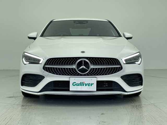 メルセデス・ベンツ ＣＬＡ２００ｄ AMGライン 愛知県 2021(令3)年 3.5万km ポーラホワイト 純正ナビ/・Bluetooth/・フルセグテレビ/・USB接続/パワーシート/ハーフレザーシート/シートヒーター/ブラインドスポットモニター/レーンキープアシスト/衝突軽減ブレーキ/オートマチックハイビーム/レーダークルーズコントロール/ETC2.0/バックカメラ/LEDヘッドライト/パドルシフト