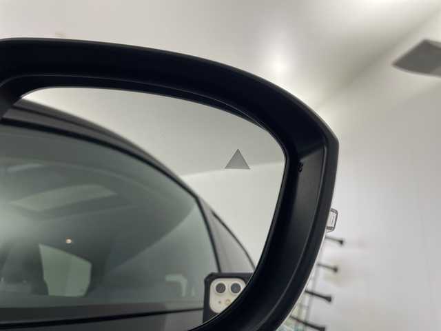 日産 アリア B6 e－4ORCE リミテッド 岐阜県 2022(令4)年 2.3万km 黒 日産コネクトナビ/(Bluetooth.Applecarplay.HDMI)/パノラマサンルーフ/プロパイロット/クルーズコントロール/衝突軽減ブレーキ/全方位カメラ/ヘッドアップディスプレイ/デジタルインナーミラー/ワイヤレス充電/パワーバックドア/全席シートヒーター/BOSEスピーカー/ステアリングヒーター/4WD