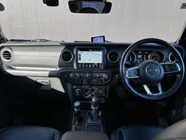 クライスラー・ジープ ジープ ラングラー アンリミテッド サハラ 道東・釧路十勝 2019(平31)年 3.4万km 黒 ワンオーナー/４WD/純正Uconnectナビ/BT/USB/AppleCarPlay/フルセグ/バックカメラ/フロントカメラ/純正ETC2.0/前後ドライブレコーダー/衝突軽減ブレーキ/レーンキーピングアシスト/アダプティブクルーズコントロール/パークディスタンスコントロール/ヒルアシストコントロール/ブラインドスポットインフォメーション/レザーパッケージ/フロントシートヒーティング/ステアリングヒーター/純正18インチAW/純正フロアマット/LEDヘッドライト/取扱説明書/保証書/スペアキー