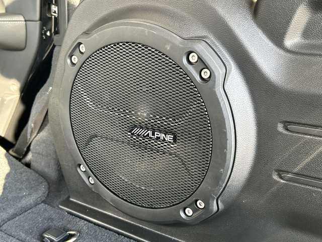 クライスラー・ジープ ジープ ラングラー アンリミテッド サハラ 道東・釧路十勝 2019(平31)年 3.4万km 黒 ワンオーナー/４WD/純正Uconnectナビ/BT/USB/AppleCarPlay/フルセグ/バックカメラ/フロントカメラ/純正ETC2.0/前後ドライブレコーダー/衝突軽減ブレーキ/レーンキーピングアシスト/アダプティブクルーズコントロール/パークディスタンスコントロール/ヒルアシストコントロール/ブラインドスポットインフォメーション/レザーパッケージ/フロントシートヒーティング/ステアリングヒーター/純正18インチAW/純正フロアマット/LEDヘッドライト/取扱説明書/保証書/スペアキー