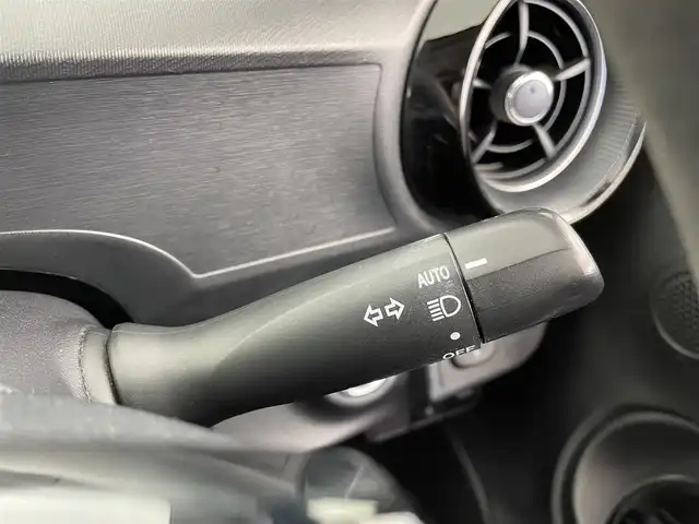 トヨタ アクア S スタイルブラック 大分県 2018(平30)年 6.4万km ブラックマイカ TRDエアロ/TRDアルミホイール/プリクラッシュセーフティー/オートハイビーム/LTA/純正ナビ/（フルセグ/CD/DVD/Bluetooth）/ビルトインETC2.0/バックカメラ/前方ドライブレコーダー/ヘッドライトレベライザー/LEDヘッドライト/オートライト/電動格納ミラー/ステアリングスイッチ/スマートキープッシュスタート