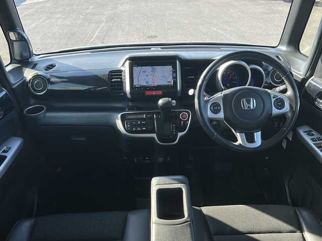 ホンダ Ｎ ＢＯＸ カスタム G ターボSSパッケージ 香川県 2016(平28)年 7.9万km プレミアムベルベットパープル・パール 社外ナビ（フルセグTV/CD/DVD/BT)/バックカメラ/シートヒーター/両側パワースライドドア/HIDヘッドライト/ビルトインETC/両側後席テーブル