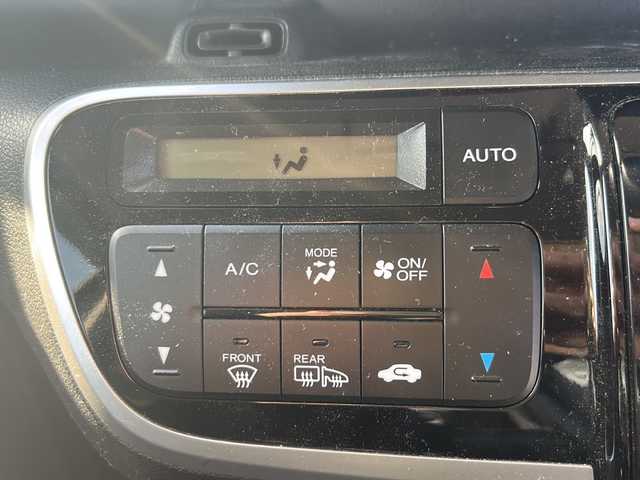 ホンダ Ｎ ＢＯＸ カスタム G ターボSSパッケージ 香川県 2016(平28)年 7.9万km プレミアムベルベットパープル・パール 社外ナビ（フルセグTV/CD/DVD/BT)/バックカメラ/シートヒーター/両側パワースライドドア/HIDヘッドライト/ビルトインETC/両側後席テーブル