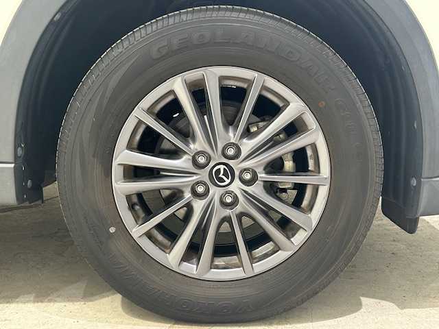 マツダ ＣＸ－５ 20S プロアクティブ 宮城県 2019(平31)年 2.2万km スノーフレイクホワイトパールマイカ スマート・シティ・ブレーキ・サポート/マツダ・レーダー・クルーズ・コントロール/レーンキープ・アシストシステム/車間認知支援システム/ブラインドスポットモニターシステム/交通標識認識システム/純正SDナビ/・バック/サイドカメラ/・Bluetooth/CD/DVD/フルセグTV/USB/・ETC/・前方ドライブレコーダー/ヘッドアップディスプレイ/電動リアゲート/電子パーキング/オートブレーキホールド/前後コーナーセンサー/パドルシフト/シートヒーター（運転席/助手席）/・パワーシート（運転席）/・シートメモリー（運転席）/ステアリングヒーター/プッシュスタート/スマートキー/アイドリングストップ/LEDヘッドライト/・オートライト/純正アルミホイール/純正フロアマット