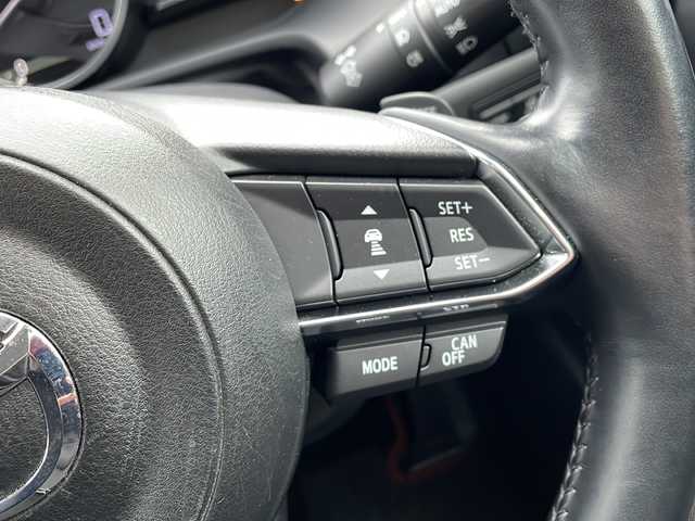 マツダ アクセラ スポーツ XD プロアクティブ 青森県 2016(平28)年 8.6万km ソウルレッドプレミアムメタリック ・4WD/・サンルーフ/・純正ナビ/・フルセグ/・Bluetooth/CD/DVD/・プレミアムサウンド（BOSE）/・バックカメラ/・横滑り防止/・衝突被害軽減ブレーキ/・クルコン（追従有）/・オートライト/・MT付AT/・ETC/・パドルシフト/・パワーシート/・シートヒーター/・ハンドルヒーター/・プッシュスタート/・スマートキー/・純正フロアマット/・社外ドアバイザー