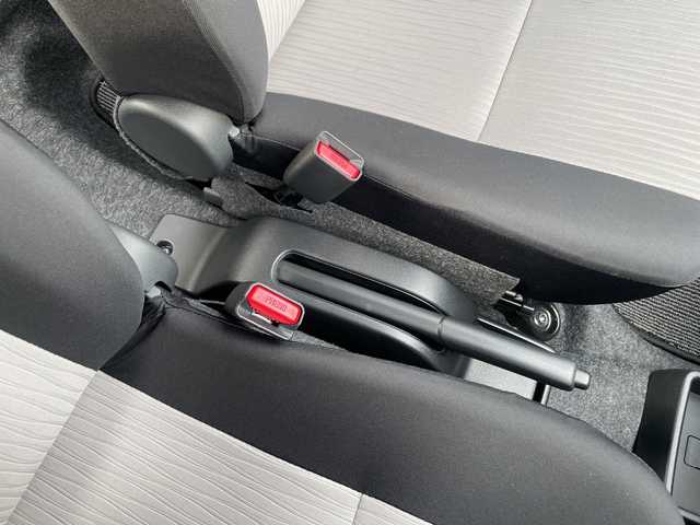 ダイハツ ミラ イース L SAⅢ 青森県 2024(令6)年 0.3万km プラムブラウンクリスタルマイカ 4WD/寒冷地仕様/スマートアシストIII/衝突回避支援ブレーキ/車線逸脱警報/誤発進抑制制御/オートハイビーム/前後コーナーセンサー/キーレスエントリー/オートライト/アイドリングストップ/純正フロアマット/スペアキー/取扱説明書・保証書