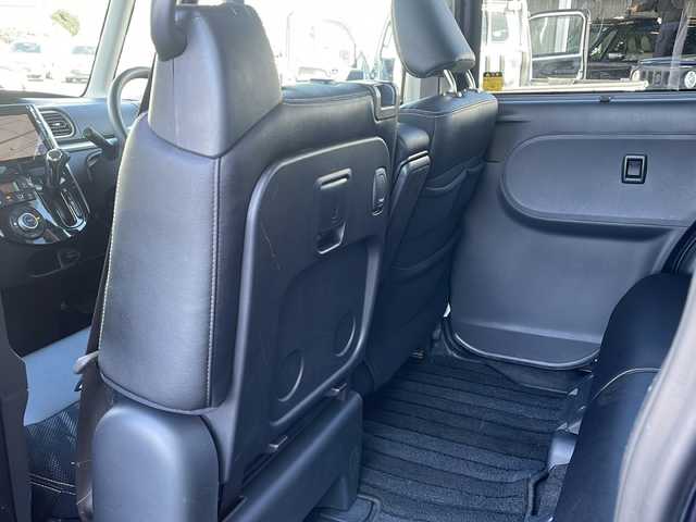 ダイハツ タント カスタム X トップED SA 道東・釧路十勝 2015(平27)年 6万km ナイトシャドーパープルクリスタルM ・4WD/・純正8インチナビ/（AM・FM・CD・DVD・ipod・SD・フルセグ）/・バックモニター/・片側パワースライドドア/・後席純正フリップダウンモニター/・スマートアシスト/・低速域衝突回避支援ブレーキ機能/・誤発信抑制御機能j/・先行車発信お知らせ機能/・アイドリングストップ機能/・LEDヘッドランプ/・オートライト/・ステアリングスイッチ/・オートエアコン/・リアヒーターダクト/・皮ファブリックコンビシート/・シートリフター/・イモビライザー/・スマートキー/・プッシュスタート/・純正14インチアルミホイール