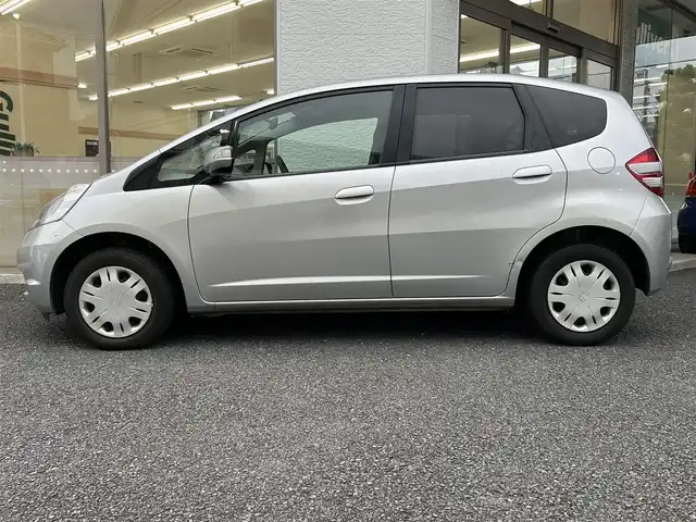 ホンダ フィット G 神奈川県 2008(平20)年 2.6万km アラバスターシルバーメタリック ワンオーナー/ミュージックプレイヤー/　AM/FM/CD/ETC/電格ミラー/純正フロアマット/リモコンキー/スペアキー/保証書/取扱説明書