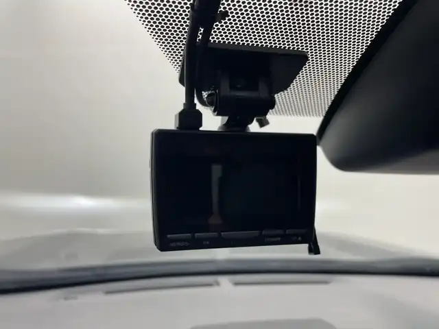 トヨタ ＲＡＶ４ X 群馬県 2020(令2)年 5.6万km アティチュードブラックマイカ 純正ナビ　フルセグＴＶ　バックカメラ　衝突被害軽減ブレーキ　レーンアシスト　アダプティブクルーズコントロール　オートハイビーム　ＬＥＤヘッドライト　バックフォグ　ビルトインＥＴＣ　スマートキー　禁煙車
