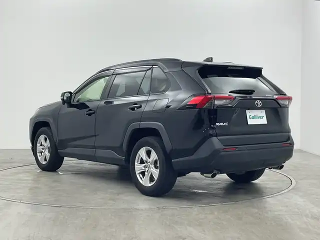 トヨタ ＲＡＶ４ X 群馬県 2020(令2)年 5.6万km アティチュードブラックマイカ 純正ナビ　フルセグＴＶ　バックカメラ　衝突被害軽減ブレーキ　レーンアシスト　アダプティブクルーズコントロール　オートハイビーム　ＬＥＤヘッドライト　バックフォグ　ビルトインＥＴＣ　スマートキー　禁煙車