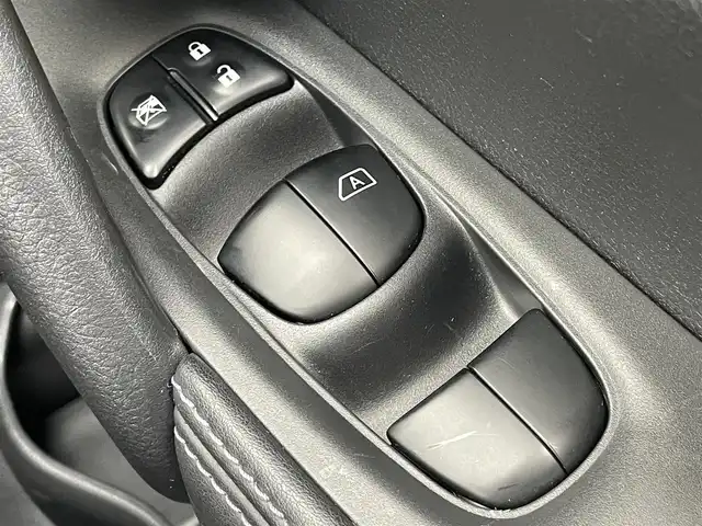 日産 エクストレイル 20Xi レザーエディション 千葉県 2020(令2)年 3.9万km ダイヤモンドブラック 純正9インチナビ/アラウンドビューモニター/Bluetooth/プロパイロット/BSM/インテリジェントルームミラー/電動リアゲート/オートハイビーム/LEDヘッドライト/全席シートヒーター/カプロンシート/ETC