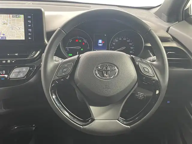 トヨタ Ｃ－ＨＲ G 大阪府 2022(令4)年 1.4万km プラチナホワイトパールマイカ TRDエアロ/19incAW 純正ナビTV バックカメラ レーダークルコン 衝突軽減ブレーキ レーンアシスト オートハイビーム ブラインドSM ハーフレザー シートヒーター スマートキー プッシュスタート ドライブレコーダー