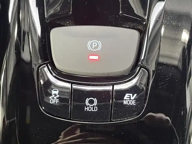 トヨタ Ｃ－ＨＲ G 大阪府 2022(令4)年 1.4万km プラチナホワイトパールマイカ TRDエアロ/19incAW 純正ナビTV バックカメラ レーダークルコン 衝突軽減ブレーキ レーンアシスト オートハイビーム ブラインドSM ハーフレザー シートヒーター スマートキー プッシュスタート ドライブレコーダー