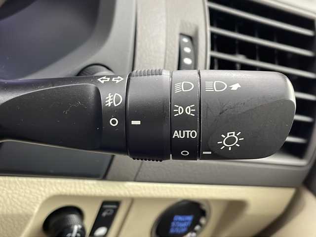 トヨタ ランドクルーザー プラド TX 兵庫県 2018(平30)年 5万km プレシャスホワイトパール ・純正ナビ&TV&SD&BT&CD&DVD/・ウッドコンビステアリング/・バックカメラ/・純正ドライブレコーダー/・スマートキー/・トヨタセーフティセンス/・プリクラッシュセーフティ/・レーンディパーチャーアラート/・クルーズコントロール/・オートマチックハイビーム/・クリアランスソナー/・ヘッドライトウォッシャー/・ビルトインETC /・カーテンエアバック/・LEDライト/・LEDフォグランプ/・純正フロアマット