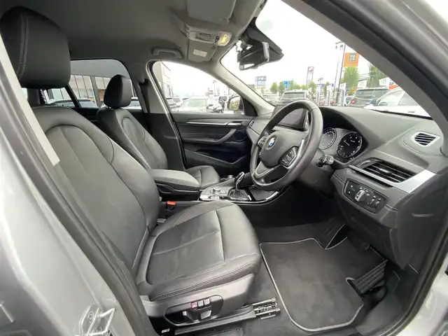 ＢＭＷ Ｘ１ 福岡県 2020(令2)年 5.4万km シルバー ・1オーナー/・アダプティブクルーズコントロール/・純正ナビ/USB/BT/・バックカメラ/・レザーシート/シートヒーター/・ドライブレコーダー/・フルセグ/・ETC/・純正18AW/・LEDライト
