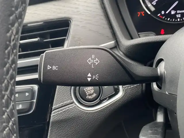ＢＭＷ Ｘ１ 福岡県 2020(令2)年 5.4万km シルバー ・1オーナー/・アダプティブクルーズコントロール/・純正ナビ/USB/BT/・バックカメラ/・レザーシート/シートヒーター/・ドライブレコーダー/・フルセグ/・ETC/・純正18AW/・LEDライト