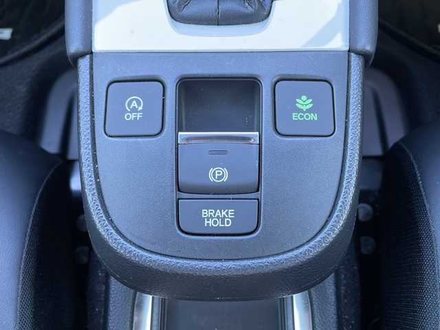 ホンダ フィット ホーム 秋田県 2020(令2)年 0.9万km プレミアムサンライトホワイトパール 純正メモリナビ/純正BT、フルセグTV、CD、DVD/バックカメラ/社外ドライブレコーダー/前後コーナーセンサー/社外15インチAW/スタッドレスタイヤ積込み/ETC/スペアキー/４WD/保証書、取説