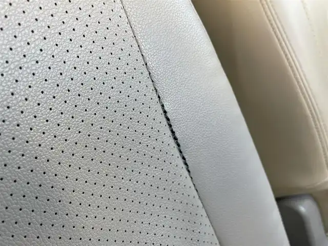 スズキ エブリイ PA 大阪府 2011(平23)年 14.5万km 緑Ⅱ (株)IDOMが運営する【じしゃロン東大阪店】の自社ローン対象車両になります。こちらは現金ご利用時の価格です。自社ローンご希望の方は別途その旨お申付け下さい。/フレンチバス仕様/異色全塗装車/ハイルーフ/社外メモリーナビ【AVIC-RZ03】/フルセグテレビ/ETC/社外キーレス/革調シートカバー/純正ゴムマット/社外フロアマット/ウッド調社外ハンドル/ドアバイザー