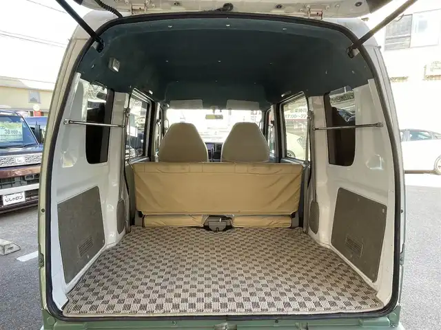 スズキ エブリイ PA 大阪府 2011(平23)年 14.5万km 緑Ⅱ (株)IDOMが運営する【じしゃロン東大阪店】の自社ローン対象車両になります。こちらは現金ご利用時の価格です。自社ローンご希望の方は別途その旨お申付け下さい。/フレンチバス仕様/異色全塗装車/ハイルーフ/社外メモリーナビ【AVIC-RZ03】/フルセグテレビ/ETC/社外キーレス/革調シートカバー/純正ゴムマット/社外フロアマット/ウッド調社外ハンドル/ドアバイザー