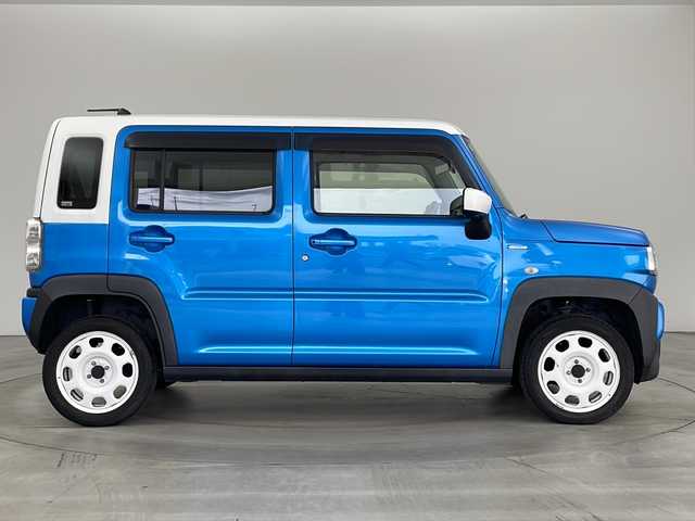 スズキ ハスラー HYBRID G 兵庫県 2020(令2)年 4.2万km ブリスクブルーメタリック/ホワイト2トーンルーフ ・デュアルカメラブレーキサポート/・誤発進抑制機能/・後退時ブレーキサポート/・後方誤発進抑制機能/・リヤパーキングセンサー/・車線逸脱警報/・車線逸脱抑制/・ふらつき警報/・先行車発進お知らせ/・メーカーオプション9インチナビ＆TV＆BT＆USB＆DVD/・全方位モニター/・ETC/・社外前後ドライブレコーダー/・社外フロアマット/・社外レーダー/・ステアリングリモコン/・スマートキー/・プッシュスタート/・スペアキー/・LEDライト/・オートライト/・ドアバイザー/・前席シートヒーター/・アイドリングストップ