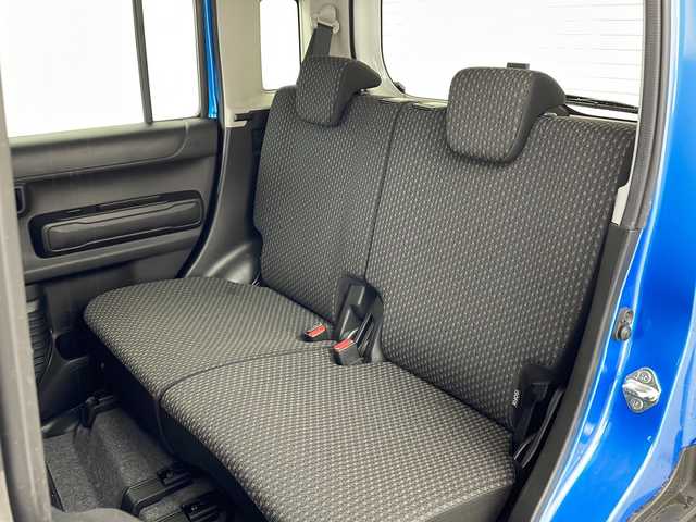 スズキ ハスラー HYBRID G 兵庫県 2020(令2)年 4.2万km ブリスクブルーメタリック/ホワイト2トーンルーフ ・デュアルカメラブレーキサポート/・誤発進抑制機能/・後退時ブレーキサポート/・後方誤発進抑制機能/・リヤパーキングセンサー/・車線逸脱警報/・車線逸脱抑制/・ふらつき警報/・先行車発進お知らせ/・メーカーオプション9インチナビ＆TV＆BT＆USB＆DVD/・全方位モニター/・ETC/・社外前後ドライブレコーダー/・社外フロアマット/・社外レーダー/・ステアリングリモコン/・スマートキー/・プッシュスタート/・スペアキー/・LEDライト/・オートライト/・ドアバイザー/・前席シートヒーター/・アイドリングストップ