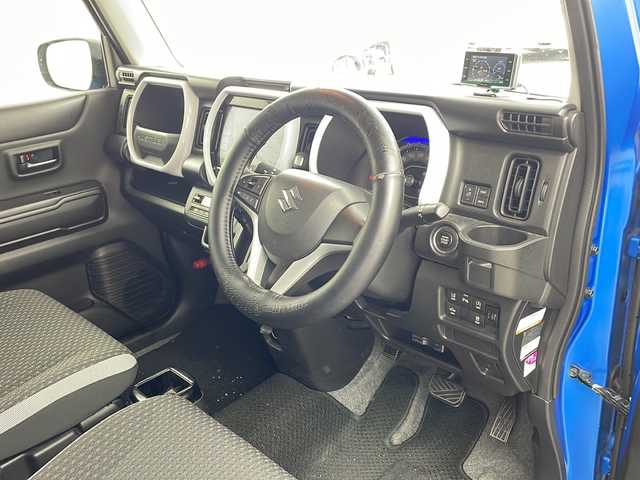 スズキ ハスラー HYBRID G 兵庫県 2020(令2)年 4.2万km ブリスクブルーメタリック/ホワイト2トーンルーフ ・デュアルカメラブレーキサポート/・誤発進抑制機能/・後退時ブレーキサポート/・後方誤発進抑制機能/・リヤパーキングセンサー/・車線逸脱警報/・車線逸脱抑制/・ふらつき警報/・先行車発進お知らせ/・メーカーオプション9インチナビ＆TV＆BT＆USB＆DVD/・全方位モニター/・ETC/・社外前後ドライブレコーダー/・社外フロアマット/・社外レーダー/・ステアリングリモコン/・スマートキー/・プッシュスタート/・スペアキー/・LEDライト/・オートライト/・ドアバイザー/・前席シートヒーター/・アイドリングストップ