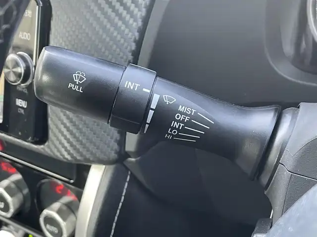 トヨタ ８６ GT 群馬県 2018(平30)年 5.7万km クリスタルホワイトパール 純正メモリナビゲーション/（CD/DVD/SD/BT/フルセグTV）/バックカメラ/ETC/クルーズコントロール/ステアリングスイッチ/プッシュスタート/LEDヘッドライト/フォグライト/オートライト/電格ミラー/ドアバイザー/純正フロアマット/純正17インチアルミホイール