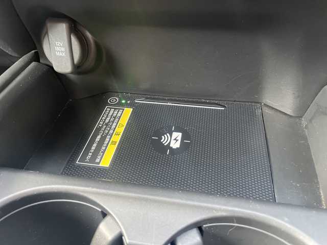 ホンダ ＺＲ－Ｖ ハイブリッド e:HEV X 三重県 2024(令6)年 1.3万km クリスタルブラックパール 登録時走行距離　１２６３２ｋｍ/禁煙/ワンオーナー/純正ナビ/AM/FM/TV/Bluetooth/USB/ワイヤレス充電/前後ドラレコ/電動パーキング/ブレーキホールド/全方位カメラ/前後コーナーセンサー/衝突軽減システム/レーンキープアシスト/先行者発進/BSM/RSA/レーダークルコン/パドルシフト/ステアリングスイッチ/ビルトインETC/パワーバックドア/パワーウィンドウ/AUTOライト/AUTOハイビーム/LED/プッシュスタート/スマートキー/純正ドアバイザー/純正フロアマット/スペアキー/USB充電/SOSスイッチ