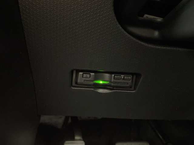 ダイハツ タント カスタム X 愛知県 2022(令4)年 2.7万km ブラックマイカメタリック 純正9型ディスプレイオーディオ　ナビ機能なし/両側パワースライドドア/シートヒーター/バックカメラ/コーナーセンサー/純正アルミホイール/LEDヘッドライト/オートマチックハイビーム/ドライブレコーダー/ETC/衝突軽減システム/フルセグ/Bluetooth/ステアリングスイッチ/スマートキー/プッシュスタート