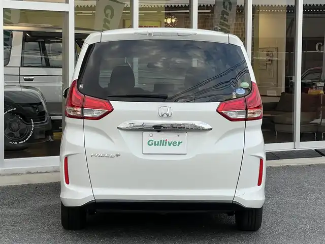 ホンダ フリード＋ G 山口県 2017(平29)年 3.6万km ホワイトオーキッドパール 純正メモリーナビ/フルセグTV/バックカメラ/両側パワースライドドア /オートライト/ウィンカーミラー/純正フロアマット/純正ドアバイザー/純正LEDヘッドライト/エンジンプッシュスタート/ビルトインETC