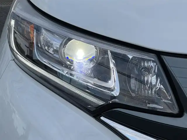 ホンダ フリード＋ G 山口県 2017(平29)年 3.6万km ホワイトオーキッドパール 純正メモリーナビ/フルセグTV/バックカメラ/両側パワースライドドア /オートライト/ウィンカーミラー/純正フロアマット/純正ドアバイザー/純正LEDヘッドライト/エンジンプッシュスタート/ビルトインETC