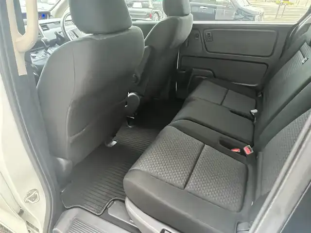 ホンダ フリード＋ G 山口県 2017(平29)年 3.6万km ホワイトオーキッドパール 純正メモリーナビ/フルセグTV/バックカメラ/両側パワースライドドア /オートライト/ウィンカーミラー/純正フロアマット/純正ドアバイザー/純正LEDヘッドライト/エンジンプッシュスタート/ビルトインETC