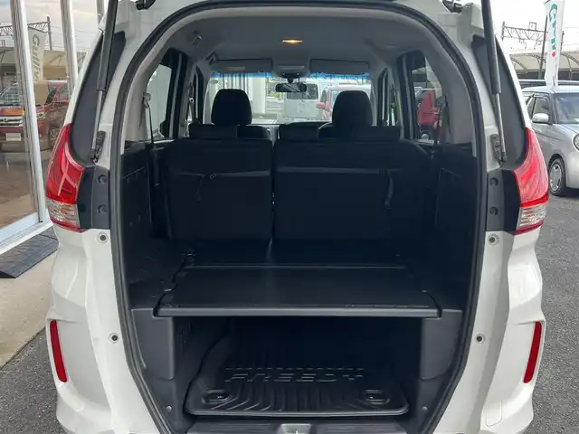 ホンダ フリード＋ G 山口県 2017(平29)年 3.6万km ホワイトオーキッドパール 純正メモリーナビ/フルセグTV/バックカメラ/両側パワースライドドア /オートライト/ウィンカーミラー/純正フロアマット/純正ドアバイザー/純正LEDヘッドライト/エンジンプッシュスタート/ビルトインETC