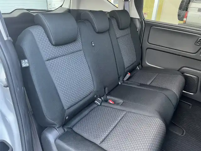 ホンダ フリード＋ G 山口県 2017(平29)年 3.6万km ホワイトオーキッドパール 純正メモリーナビ/フルセグTV/バックカメラ/両側パワースライドドア /オートライト/ウィンカーミラー/純正フロアマット/純正ドアバイザー/純正LEDヘッドライト/エンジンプッシュスタート/ビルトインETC