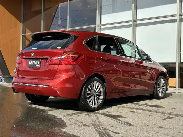 ＢＭＷ ２１８ｄ アクティブツアラー ラグジュアリー 岐阜県 2019(令1)年 4.8万km ワイン プラスパッケージ/　ITSスポット対応DSRC車載器/　（ルームミラー内蔵、ETC機能付）/　LEDフロントフォグランプ/　オートマチックエアコンディショナー/ドライビング・アシスト/　車線逸脱警告システム/　前車接近警告機能/　衝突回避被害軽減ブレーキ/リヤビューカメラ（予想進路表示機能付）/LEDヘッドライト/電動フロントシート運転席助手席/フロントシートヒーティング