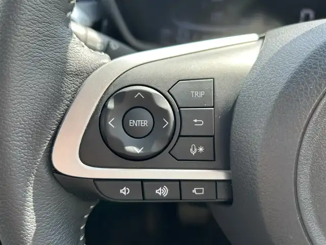 トヨタ ライズ Z 和歌山県 2024(令6)年 0.7万km ナチュラルベージュマイカM ディスプレイオーディオ/AppleCarPlay/AndroidAuto/フルセグTV/全方位カメラ/衝突被害軽減ブレーキ/ブラインドスポットモニター/レーンキープアシスト/レーダークルーズコントロール/横滑り防止/オートライト/前後コーナーセンサー/前後ドラレコ/ビルトインETC/前席シートヒーター/ステアリングリモコン/ドアバイザー/LEDヘッドライト/フロントフォグランプ/リアフォグランプ/プッシュスタート