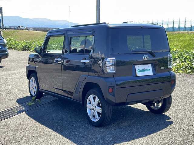 ダイハツ タフト G 新潟県 2023(令5)年 2.1万km ブラックマイカメタリック CD/USB/AUX/BT/ETC/サンルーフ/衝突被害軽減ブレーキ/コーナーセンサー/シートヒーター /ステアリングスイッチ/スマートキー/プッシュスタート/LEDヘッドライト/オートライト/オートハイビーム/フォグランプ/純正15インチアルミホイール