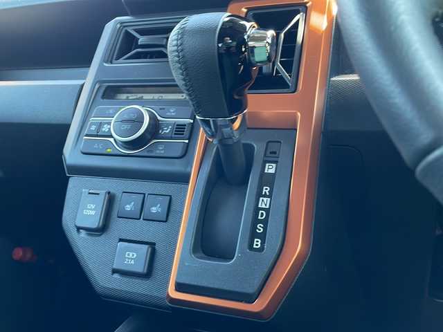 ダイハツ タフト G 新潟県 2023(令5)年 2.1万km ブラックマイカメタリック CD/USB/AUX/BT/ETC/サンルーフ/衝突被害軽減ブレーキ/コーナーセンサー/シートヒーター /ステアリングスイッチ/スマートキー/プッシュスタート/LEDヘッドライト/オートライト/オートハイビーム/フォグランプ/純正15インチアルミホイール