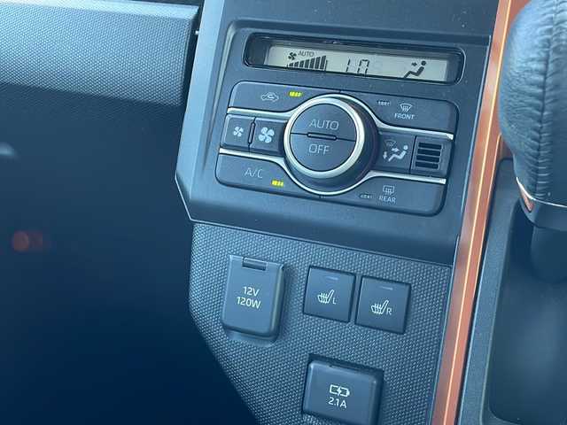 ダイハツ タフト G 新潟県 2023(令5)年 2.1万km ブラックマイカメタリック CD/USB/AUX/BT/ETC/サンルーフ/衝突被害軽減ブレーキ/コーナーセンサー/シートヒーター /ステアリングスイッチ/スマートキー/プッシュスタート/LEDヘッドライト/オートライト/オートハイビーム/フォグランプ/純正15インチアルミホイール