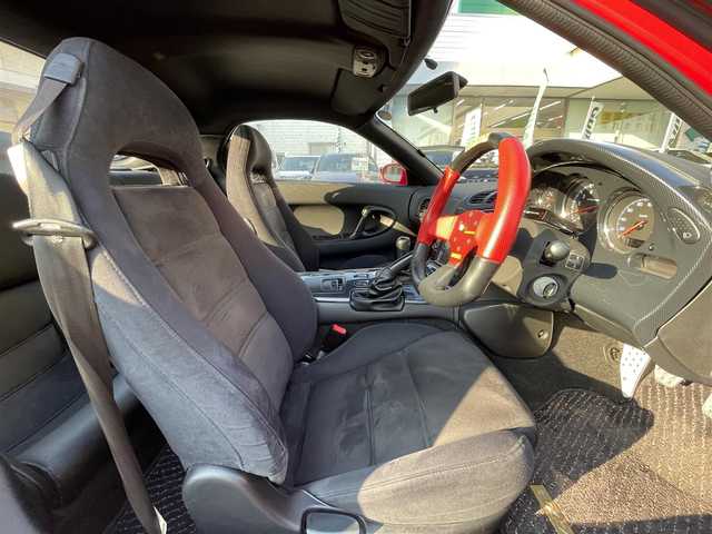 マツダ ＲＸ－７ Type R 岡山県 1992(平4)年 4.3万km ビンテージレッド 登録時走行距離43.015km/社外ナビ：NX501/（FM/AM/DISC/Bluetooth）/バックカメラ/ETC/純正16インチアルミホイール/純正リアスポイラー/mono comandoステアリング/DO.ENGINEERINGマフラー/HKSターボタイマー/GPS&レーダー探知機:GWR3sd/ロータリーエンジン/シーケンシャルツインターボ/リトラクダブルヘッドライト/5MT