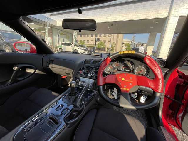 マツダ ＲＸ－７ Type R 岡山県 1992(平4)年 4.3万km ビンテージレッド 登録時走行距離43.015km/社外ナビ：NX501/（FM/AM/DISC/Bluetooth）/バックカメラ/ETC/純正16インチアルミホイール/純正リアスポイラー/mono comandoステアリング/DO.ENGINEERINGマフラー/HKSターボタイマー/GPS&レーダー探知機:GWR3sd/ロータリーエンジン/シーケンシャルツインターボ/リトラクダブルヘッドライト/5MT