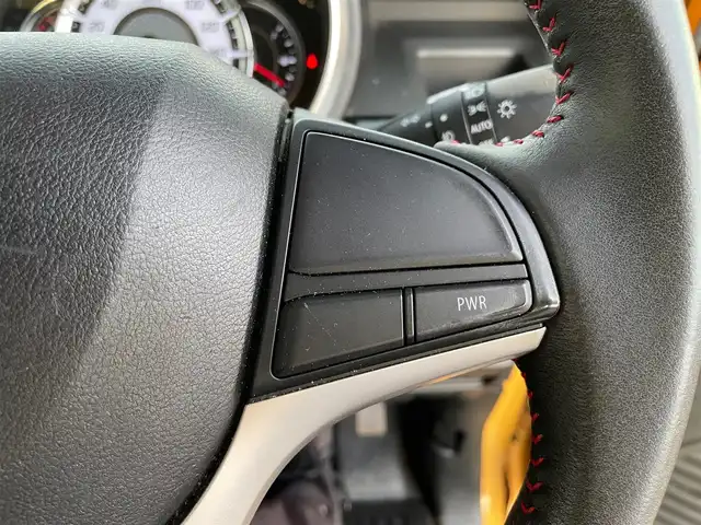スズキ スペーシア カスタム HYBRID XS 石川県 2018(平30)年 5.9万km アクティブイエロー/ブラック2トーンルーフ 純正8型ナビ/フルセグTV/バックカメラ/LEDヘッドライト/ドライブレコーダー/両側パワースライドドア/スマートキー/プッシュスタート/電動ミラー/ハーフレザーシート/ベンチシート/オートライト/コーナーセンサー/衝突軽減ブレーキ